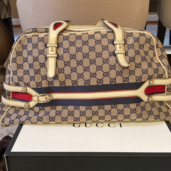Vintage Gucci Bag - Picture 3 of 9